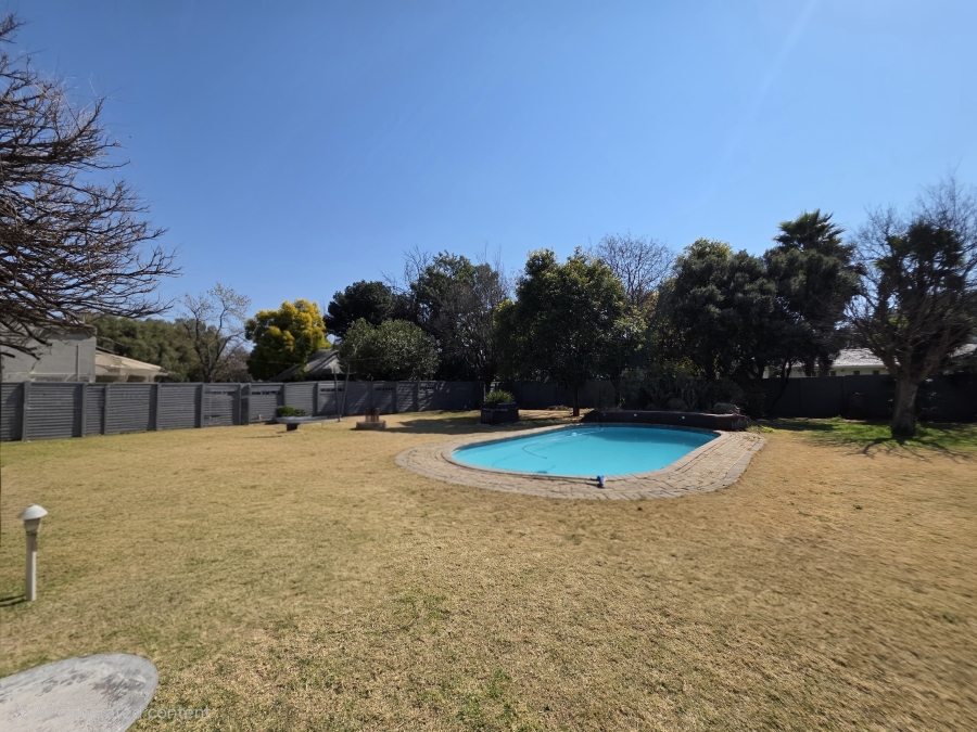 4 Bedroom Property for Sale in Jim Fouchepark Free State